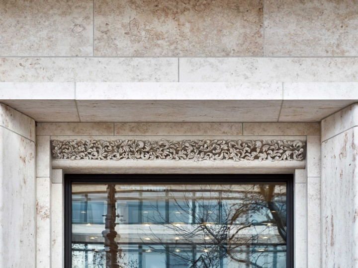 Palais Holler 4.1 .jpg