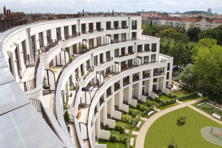 Prenzlauer Bogen 01 red